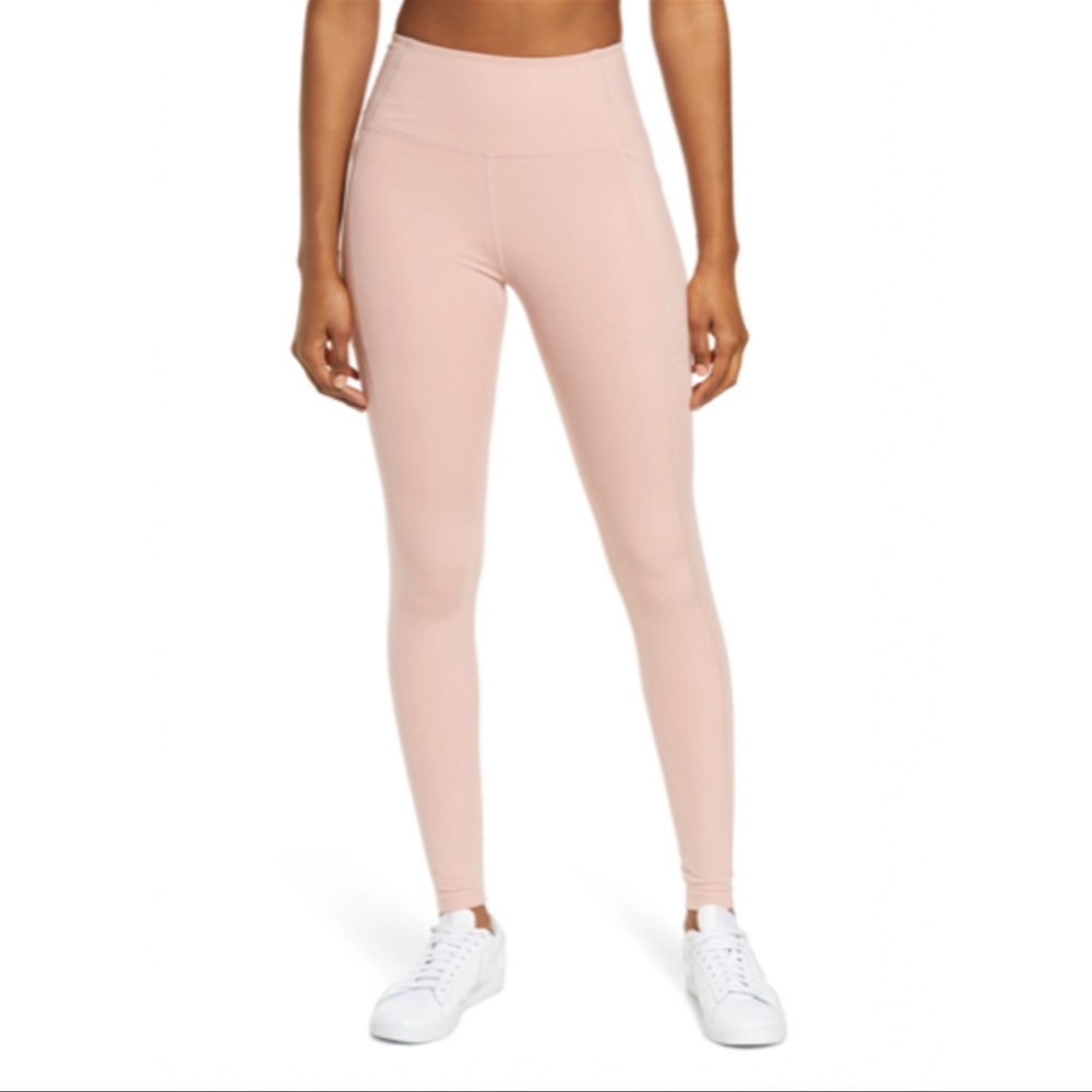 NWOT Girlfriend Collective Legging